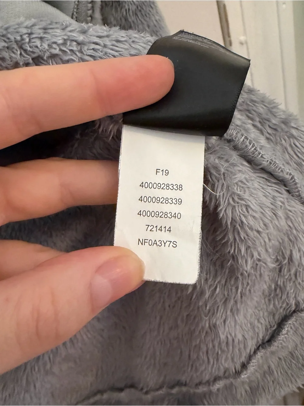 The North Face Girls Osito Jacket Size L (14/16) gray high pile fleece full zip